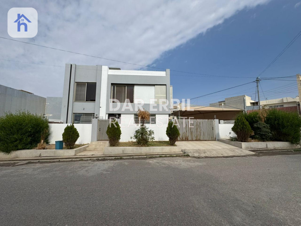 منزل واسع بـ 5 غرف نوم في أربيل