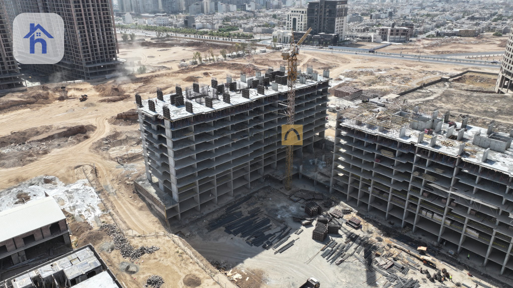 Modern Apartment in Vana Towers Image 2