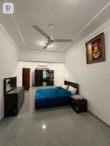 Large Family House in Dream City image 12