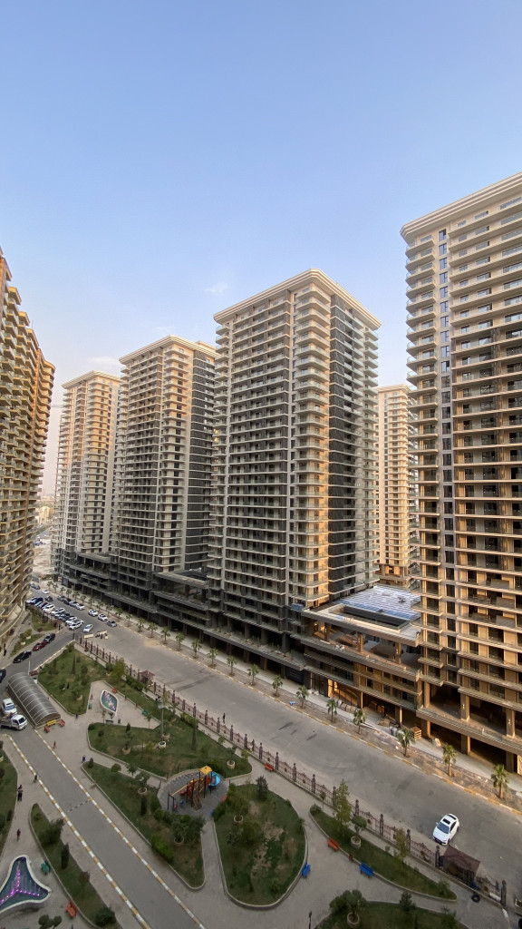 Modern Apartment in Rami Towers