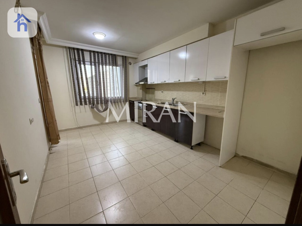 Modern 3-Bedroom Apartment Resim 2