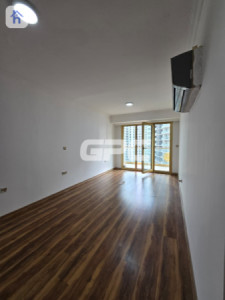 Spacious 3-Bedroom Apartment with Great Views Image 7