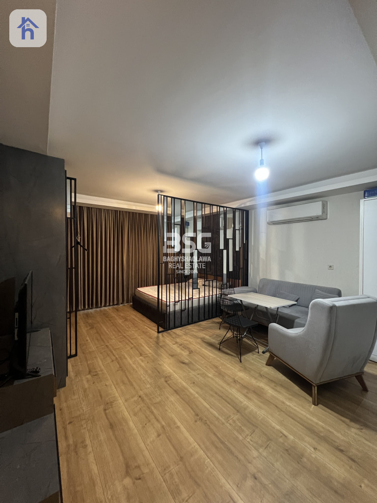 شوقەیەکی ڕاخراو بە دیمەنێکی نایاب