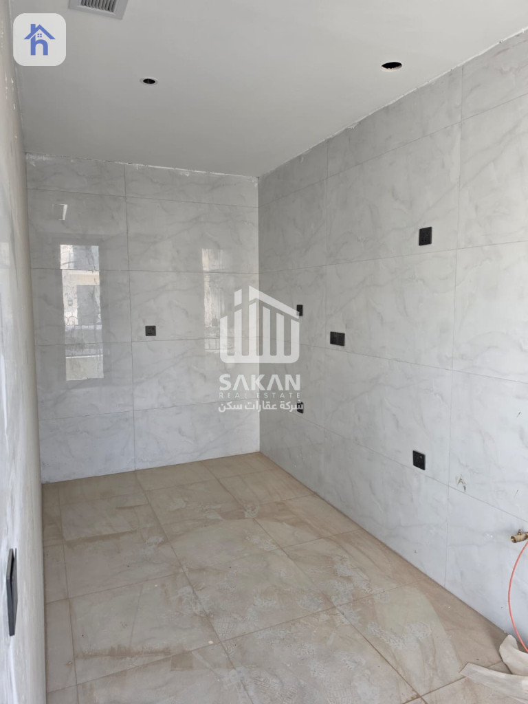 New Corner House Resim 5