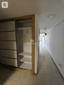 Spacious Apartment in RoyaTower image 8