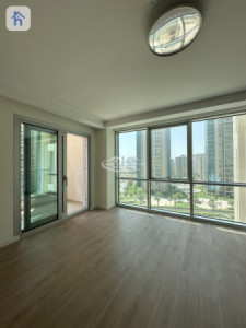 Spacious 2-Bedroom Apartment in Empire Wings image 4