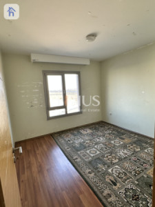 شقة حديثة بثلاث غرف نوم في مدينة جيهان للبيع صورة 9