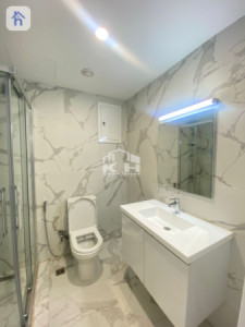 Studio Apartment Image 4