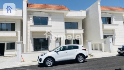 Family House in Ashti City 2 image 1
