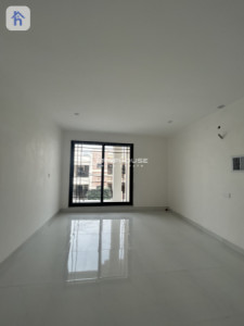 Twin House image 8