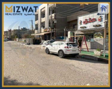 Spacious House with Shops image 1