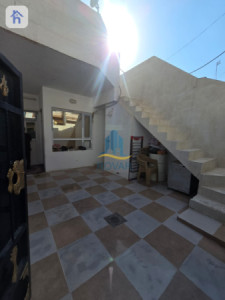 One Flooe House In Shaweys image 2