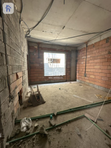 Spacious Home with Multiple Rooms image 6