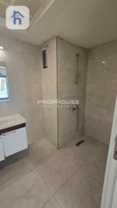 Spacious Apartment with 2 Bedrooms image 6