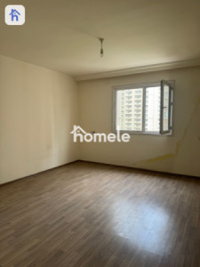 شوقەیەکی نایابی 3 ژووری نوستن لە ئیمپایەر رۆیال وێنە 4