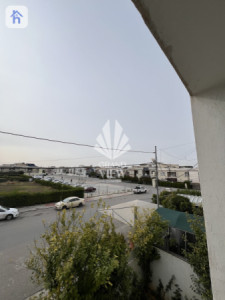 منزل مقابل الحديقة صورة 24