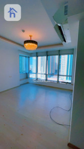 Spacious Apartment in Empire Wings Resim 9