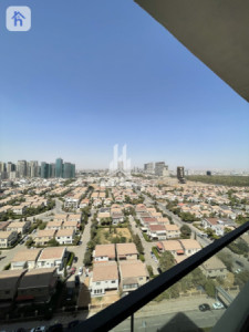 Spacious apartment in Rami Towers Resim 17
