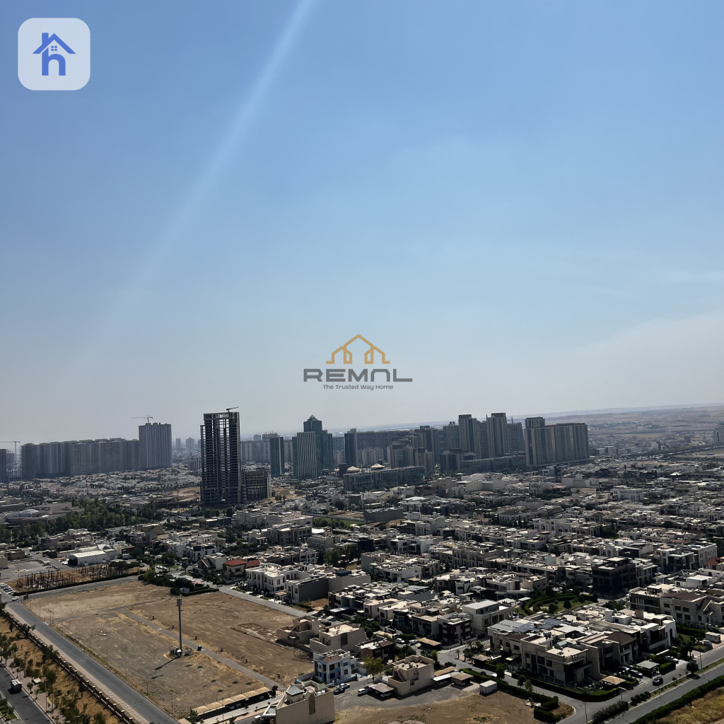 Luxurious Apartment in Cavalli Tower Resim 2