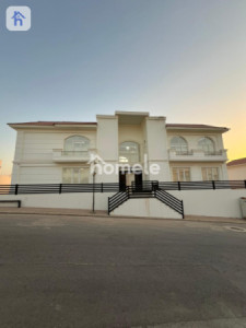 Modern House image 1