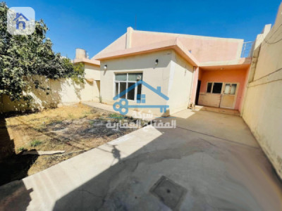 One Floor House image 2