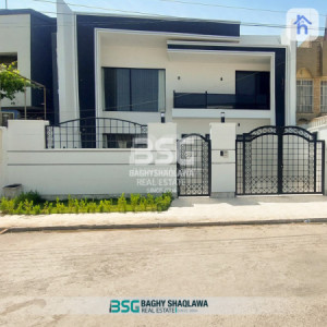 House for sale in Runaki with area of ​​264m² image 1