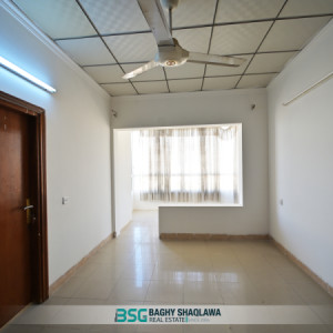 House for rent in Komari Resim 8