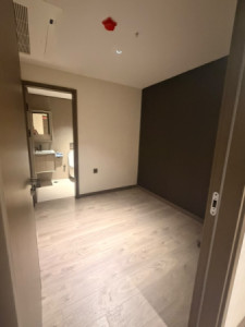 Modern 3 Bedroom Apartment image 3