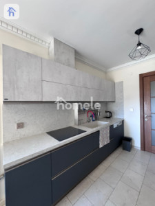 Modern apartment with park view Image 5