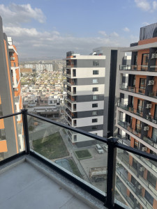 Stylish and Affordable Apartment for Rent Image 5