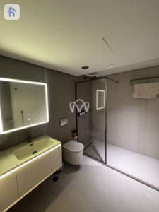 شقة مؤثثة للإيجار صورة 5