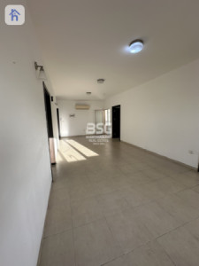 Charming 3BR Apartment for Sale Image 5