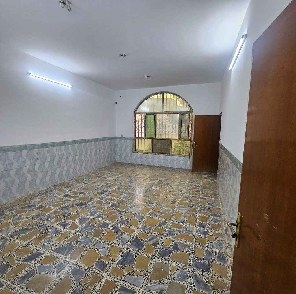 House with 4 Bedrooms