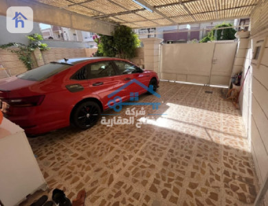 منزل طابقین صورة 7