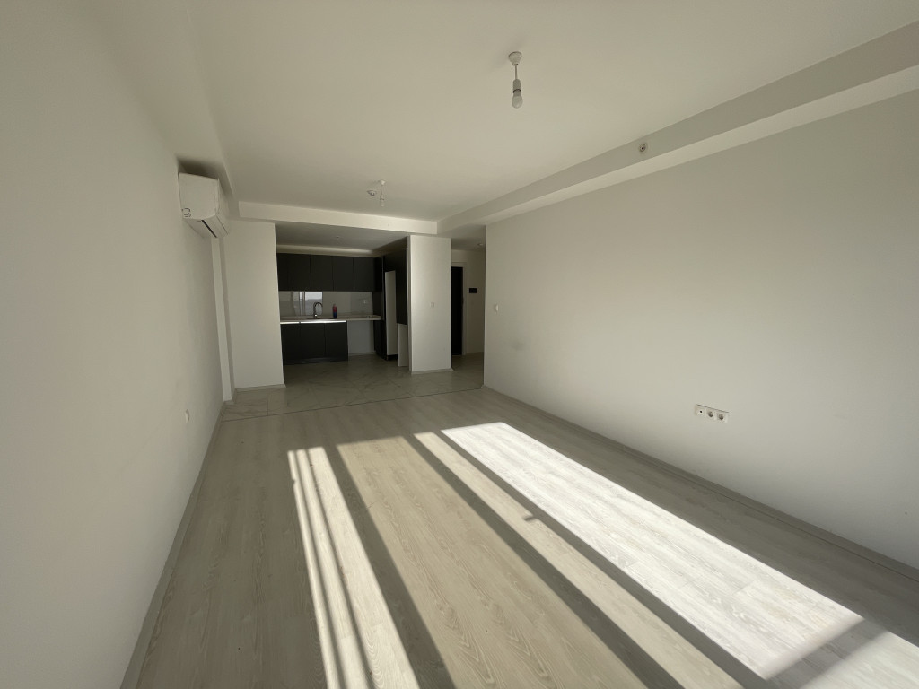 Modern 1 Bedroom Apartment For Rent
