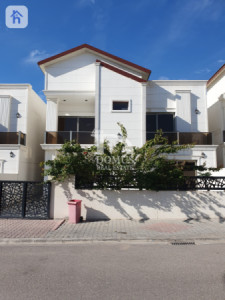 4-Bedroom House for Rent in Aram Village image 1