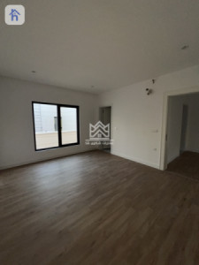 Spacious house in Spanish Village 2 image 9