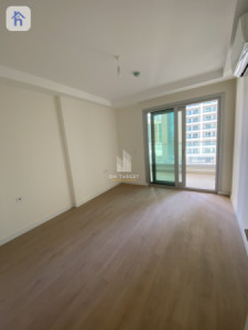 Modern 1 Bedroom Apartment in Empire Wings Resim 3