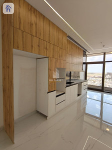 Spacious Apartment in Empire Pearl Towers image 6