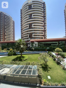 Modern Apartment Image 9