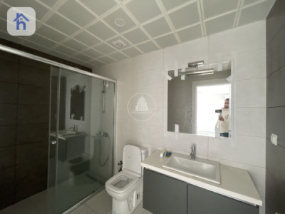 Modern 1 Bedroom Apartment For Rent Image 6
