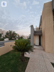 Corner House image 19
