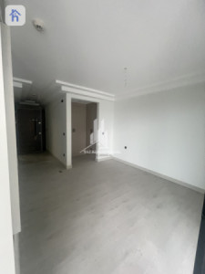 Modern Apartment in Rami Towers Image 4