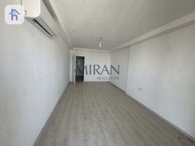 Modern apartment in prime location image 2