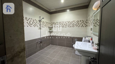 Spacious Family Home, Prime Location Image 26