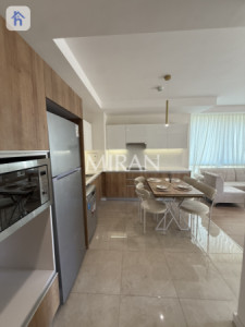Modern Apartment in Empire Wings Image 6