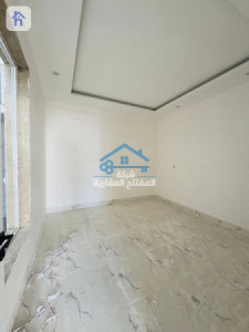 Twin House image 5