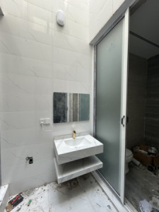 Spacious 4-Bedroom House in Erbil Image 8