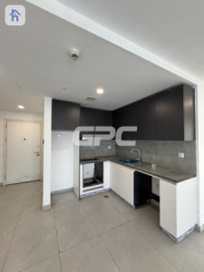 Elegant 2-Bedroom Apartment for Rent Image 3