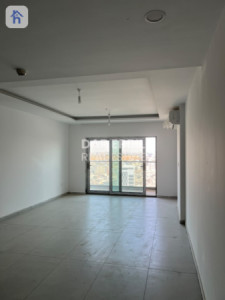 Spacious 2-Bedroom Residence Image 4
